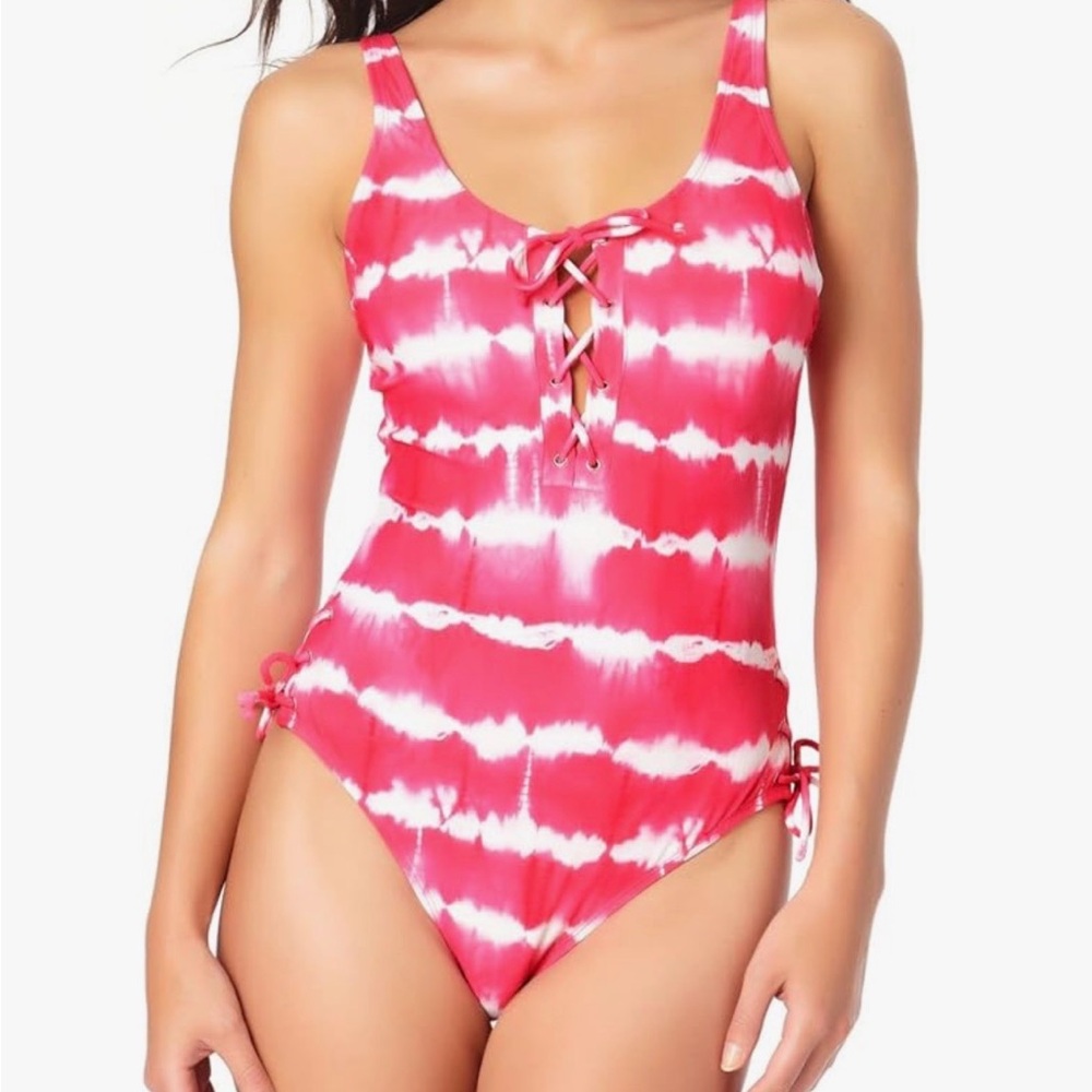 California Waves Pink Juniors' Tie-Dyed One-Piece Swimsuit, US Medium